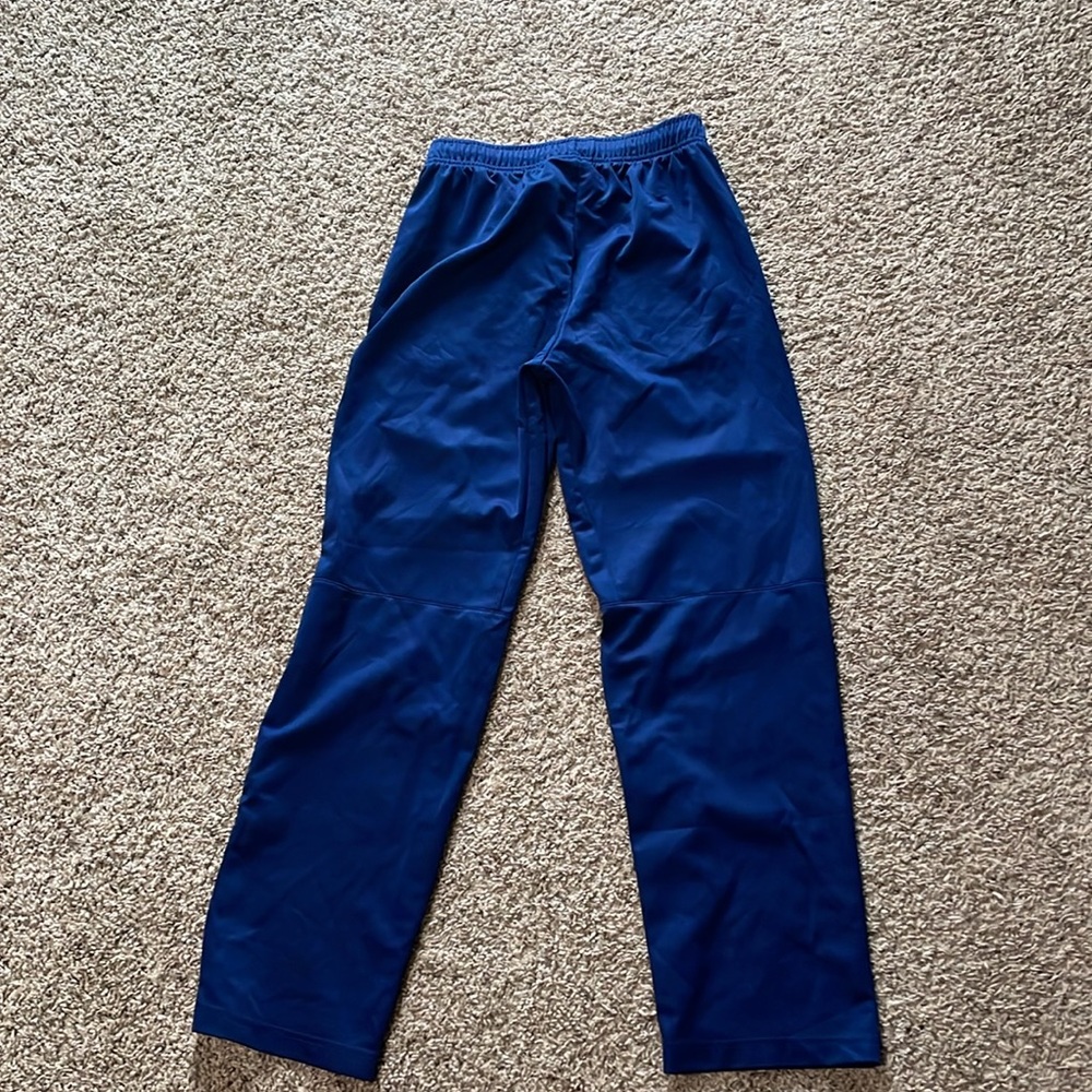 Sweat pants - Picture 2 of 3